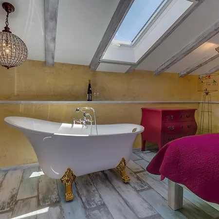La Dolce Vita Residence *